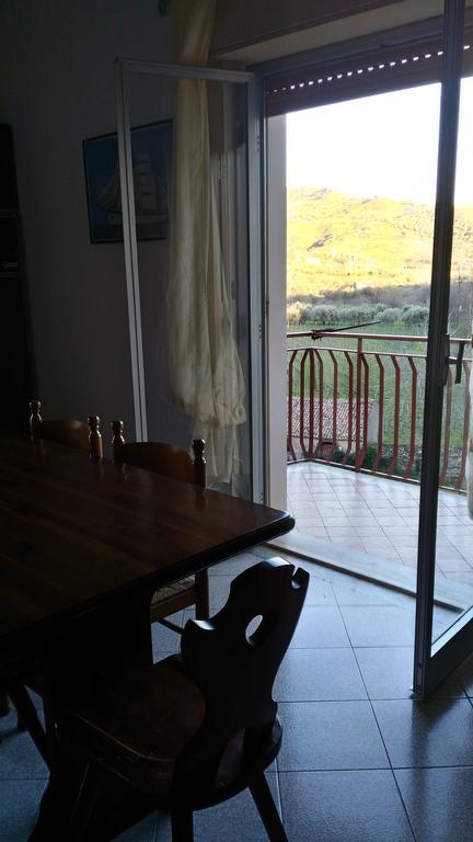 Casa Marina Apartment ลิงกัวกลอสซา ภายนอก รูปภาพ